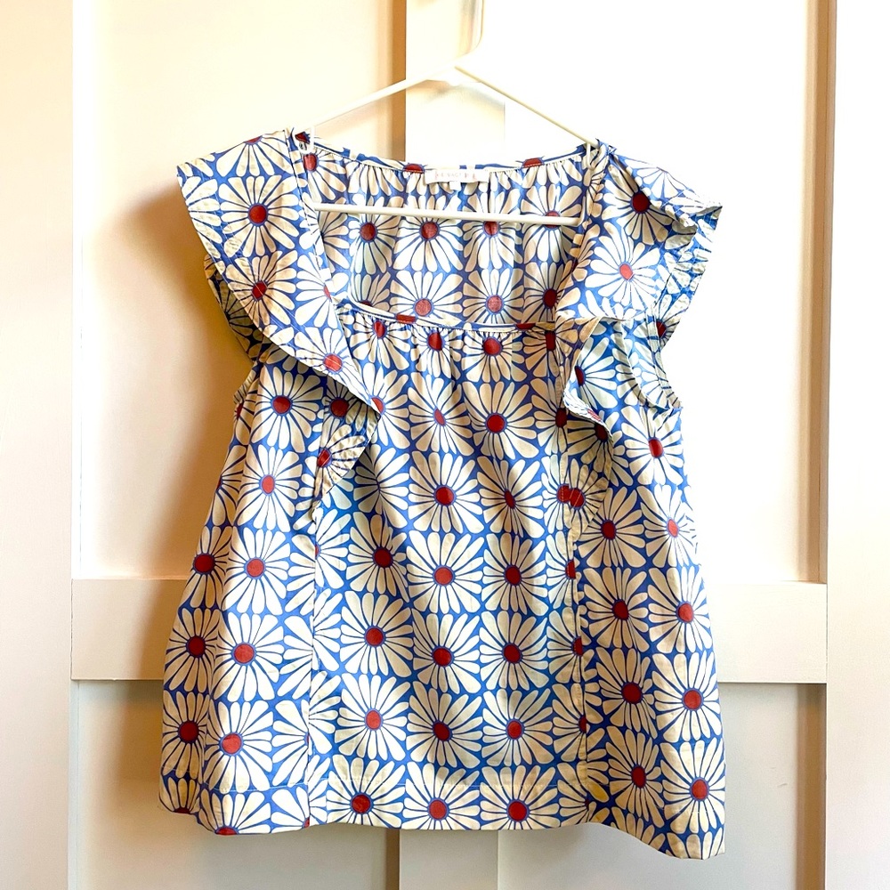 Olivaceous Daisy Top
